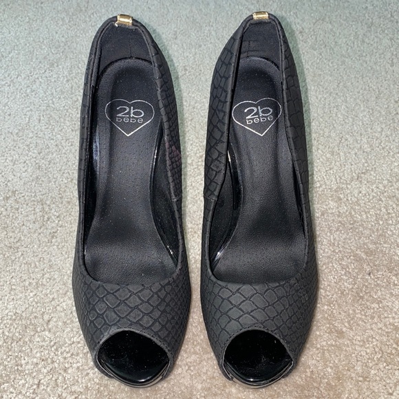 Brand New BEBE Stilettos (size 6) - Picture 2 of 4